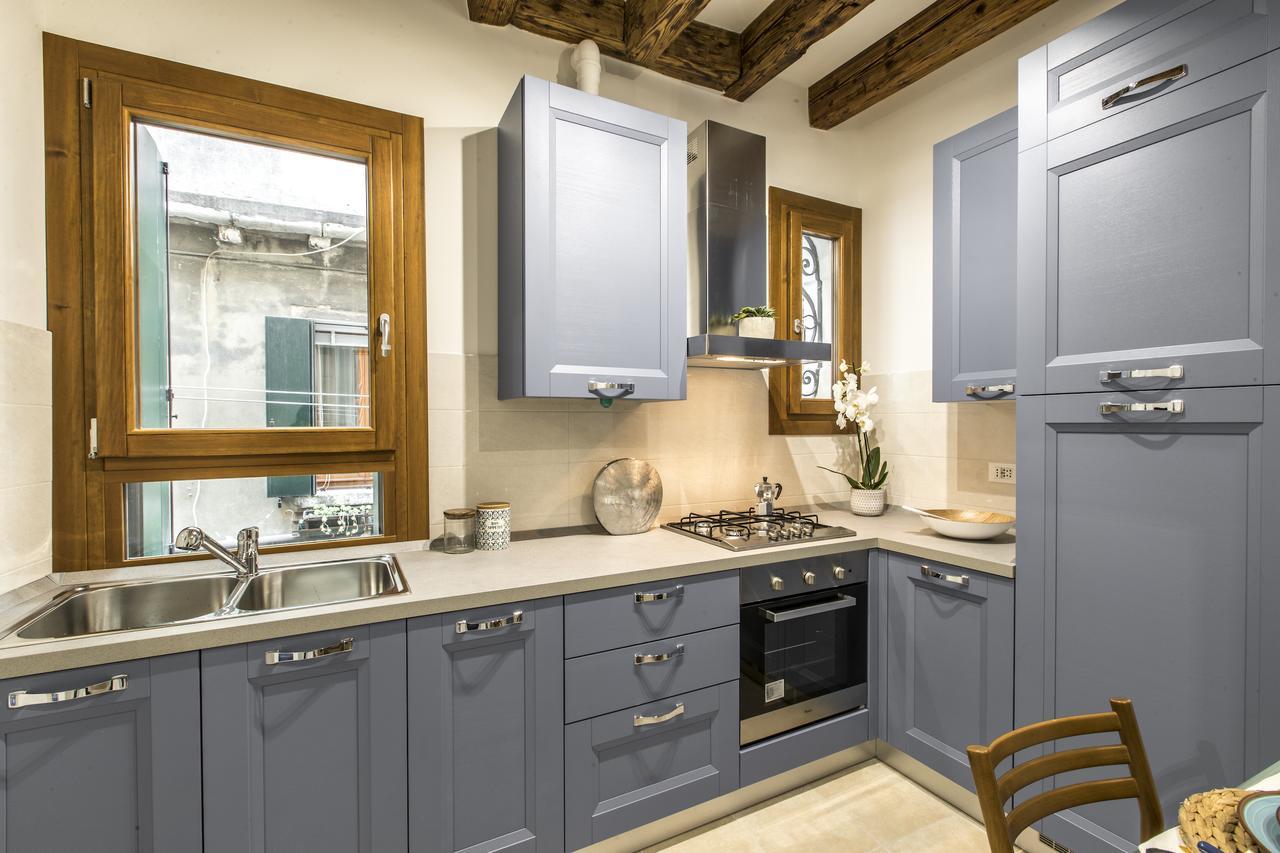 Ca Rezzonico Apartment R&R Βενετία Εξωτερικό φωτογραφία