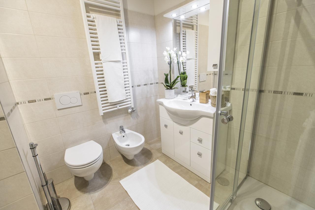 Ca Rezzonico Apartment R&R Βενετία Εξωτερικό φωτογραφία